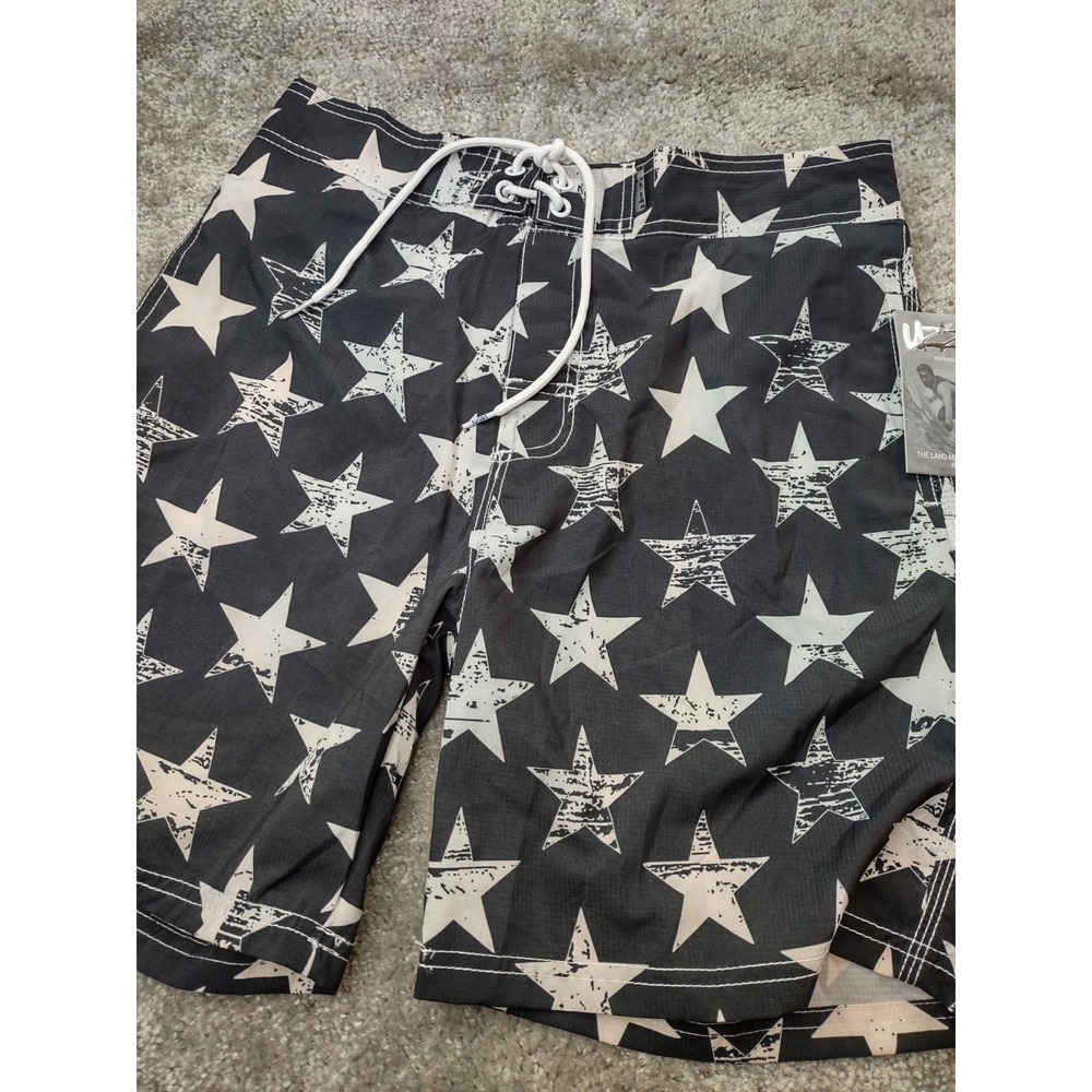 Board‎ Shorts NWT Uzzi Large Black Pockets Stars Patriotic Swimming Beach